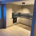 Apartment Sentral Toppleilighet 3.etg 4 Pers
